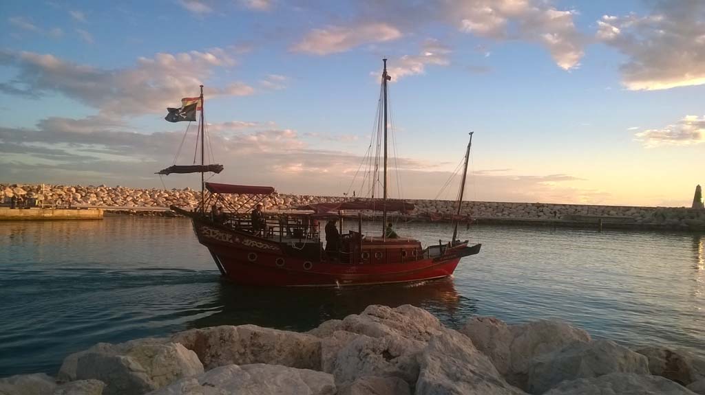  I want to be a pirate!